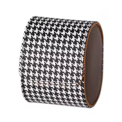 étui montre blanc et noir